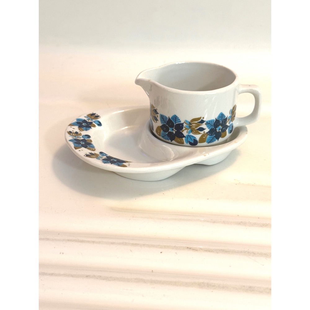 vintage Figgjo Norway Creamer and Underplate set